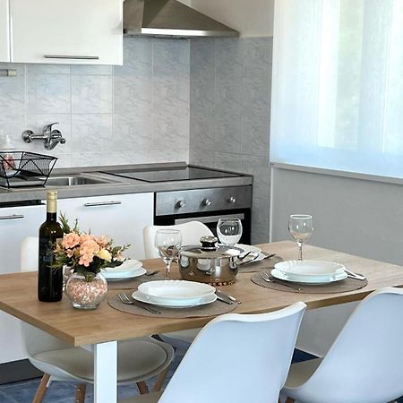 Apartments Ema Sali Εξωτερικό φωτογραφία