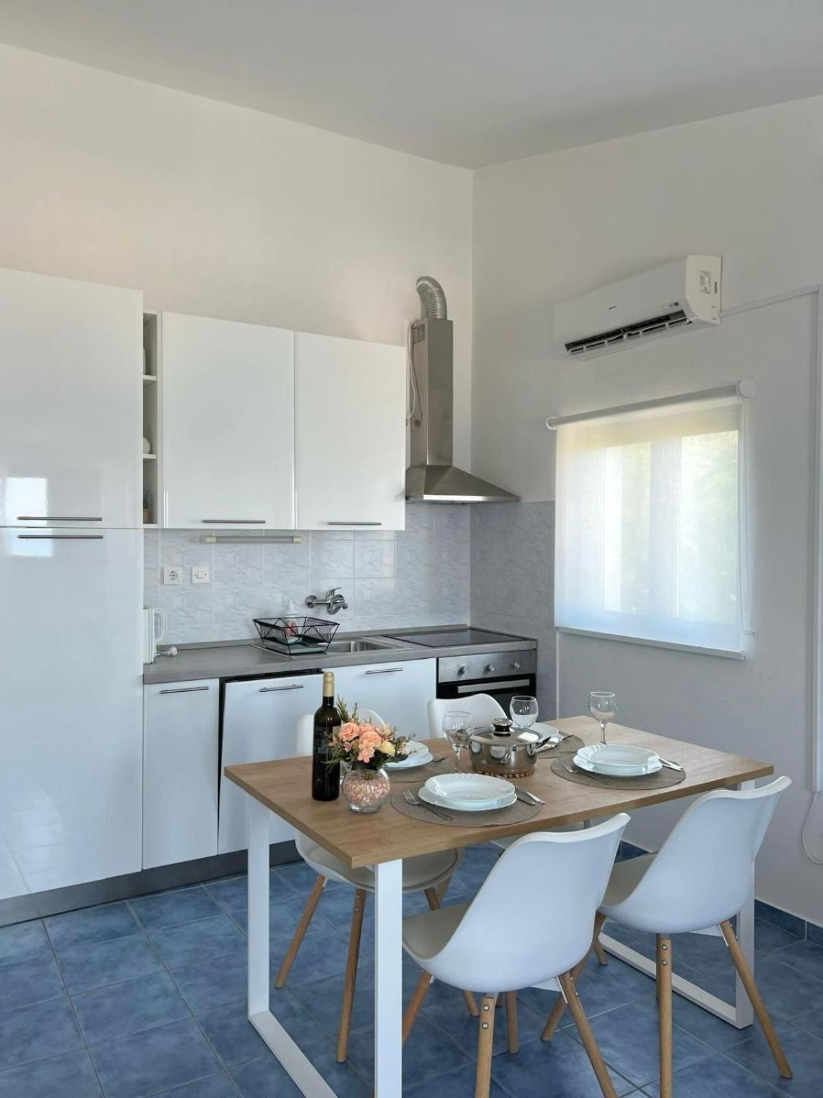 Apartments Ema Sali Εξωτερικό φωτογραφία