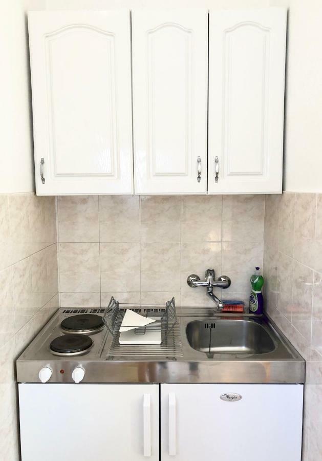 Apartments Ema Sali Εξωτερικό φωτογραφία