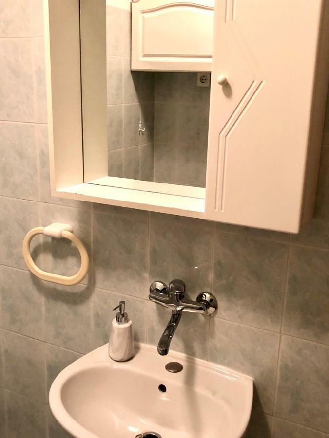 Apartments Ema Sali Εξωτερικό φωτογραφία