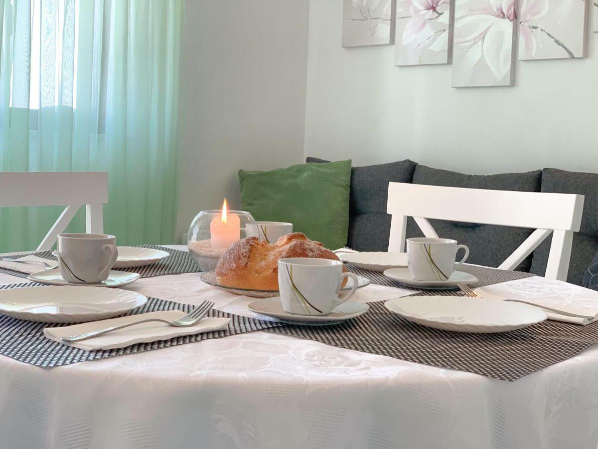 Apartments Ema Sali Εξωτερικό φωτογραφία